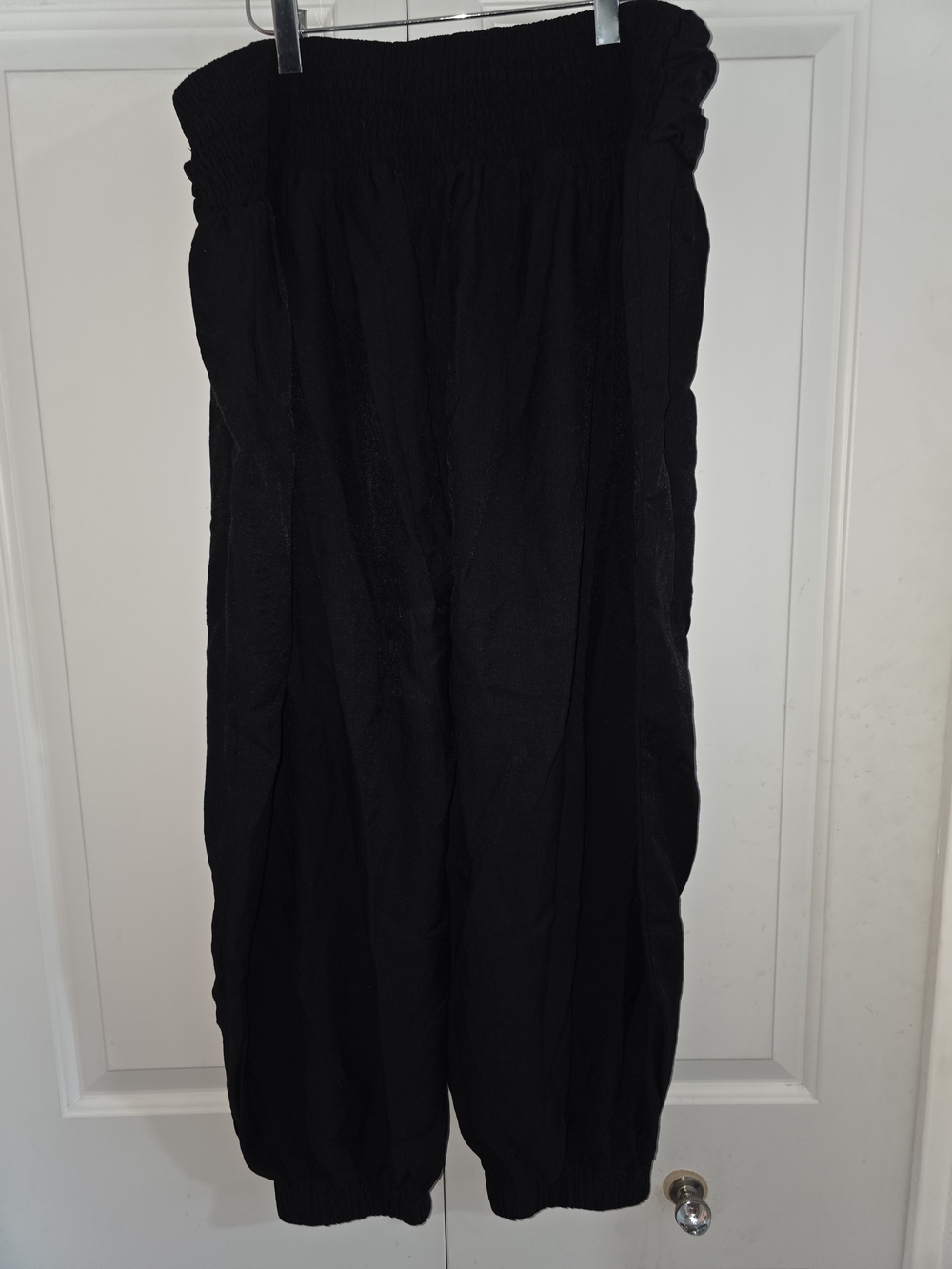 Black Women's Balloon Pants - Picture 3 of 4